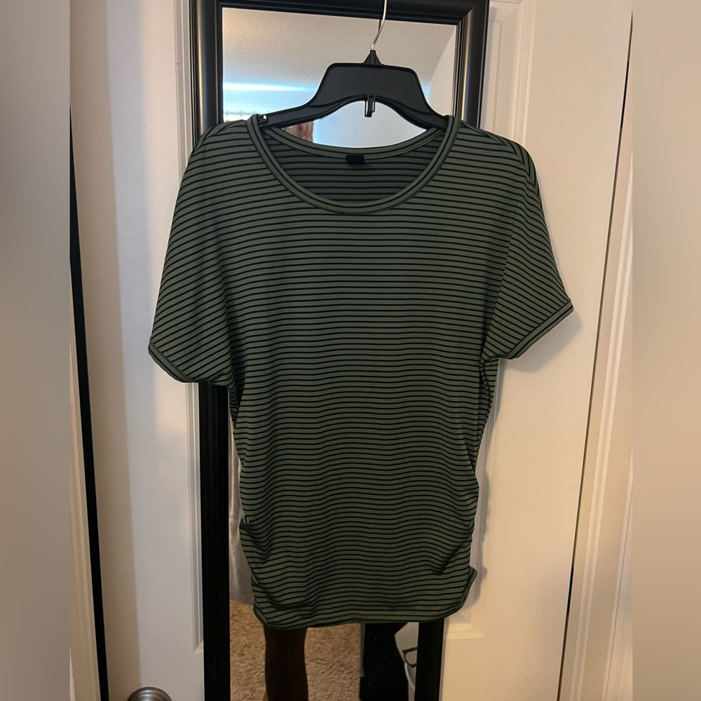 Sketchers, medium top green and black